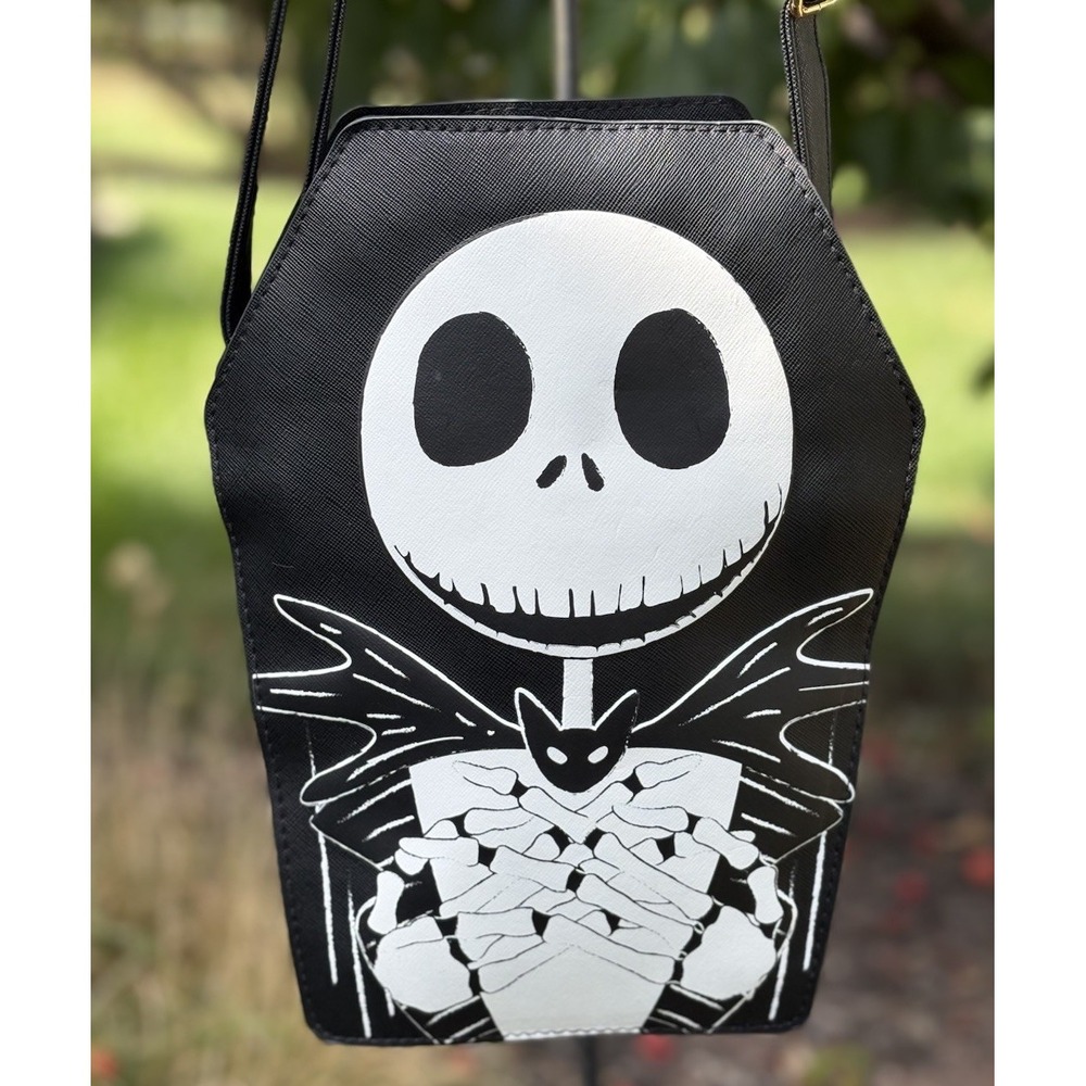Bioworld Disney NIGHTMARE BEFORE CHRISTMAS Jack Skellington Coffin Purse NWOT